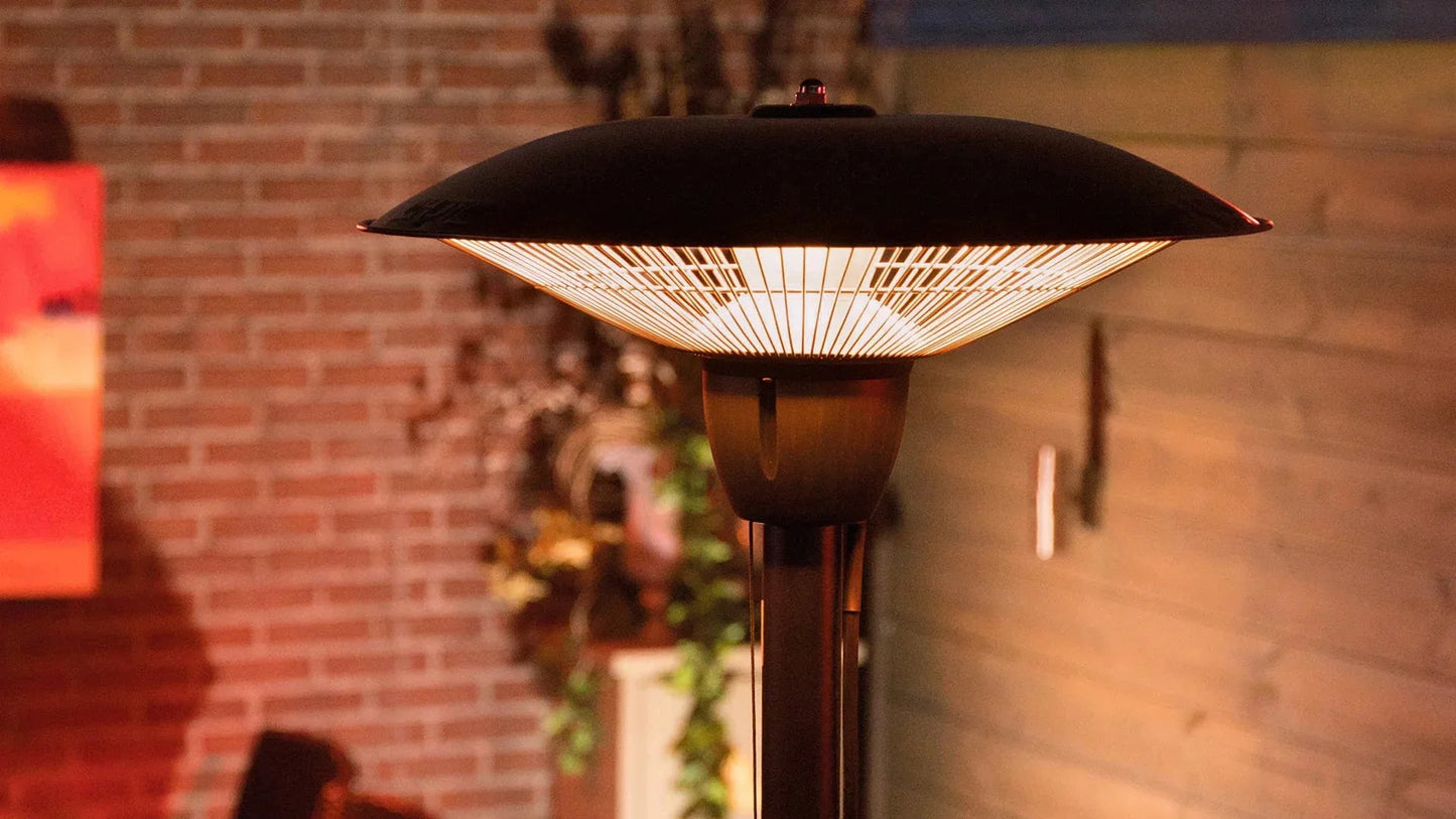 sfeervolle overkapping door Sunred Barcelona Bright zwarte staande heater 